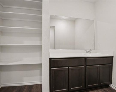 505 Banner Avenue - Photo Thumbnail 25