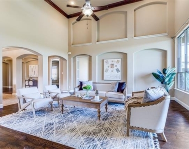 2028 Sterling Trace Drive - Photo Thumbnail 8