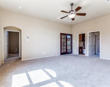 2028 Sterling Trace Drive - Photo Thumbnail 22