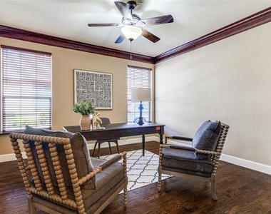 2028 Sterling Trace Drive - Photo Thumbnail 5