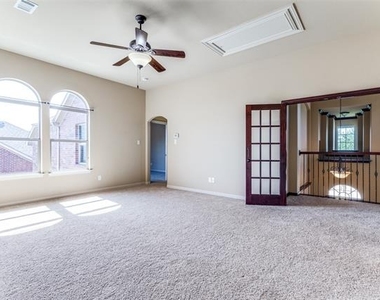 2028 Sterling Trace Drive - Photo Thumbnail 19
