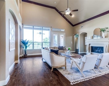 2028 Sterling Trace Drive - Photo Thumbnail 9