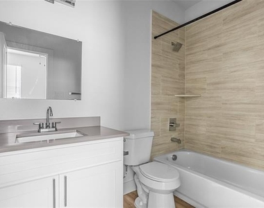 2509 Benbrook Boulevard - Photo Thumbnail 14