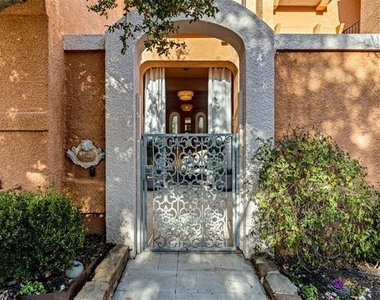 3424 Gillespie - Photo Thumbnail 3