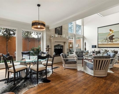3424 Gillespie - Photo Thumbnail 8