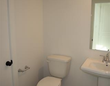 205 Chestnut - Photo Thumbnail 8