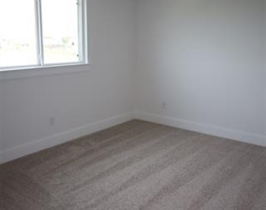 205 Chestnut - Photo Thumbnail 16