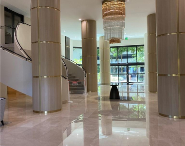 3500 Mystic Pointe Drive - Photo Thumbnail 18