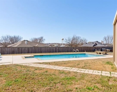 115 Kenwick Court - Photo Thumbnail 29