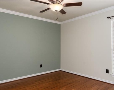 115 Kenwick Court - Photo Thumbnail 13