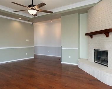 115 Kenwick Court - Photo Thumbnail 6
