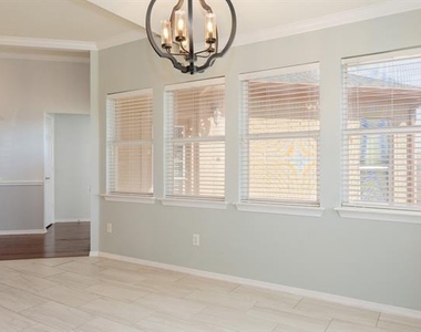 115 Kenwick Court - Photo Thumbnail 15