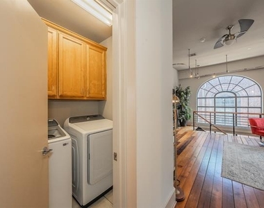 3911 Gilbert Avenue - Photo Thumbnail 22