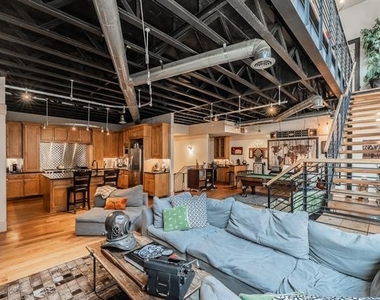 3911 Gilbert Avenue - Photo Thumbnail 13