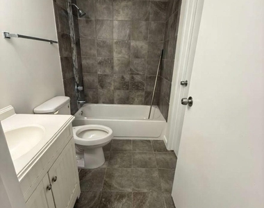 9432 Lexington Circle - Photo Thumbnail 21