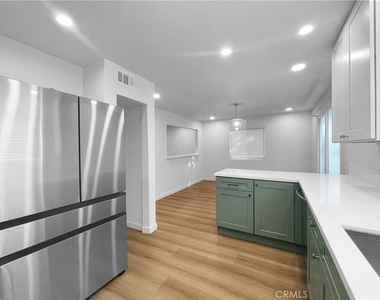 1335 W 139th - Photo Thumbnail 3