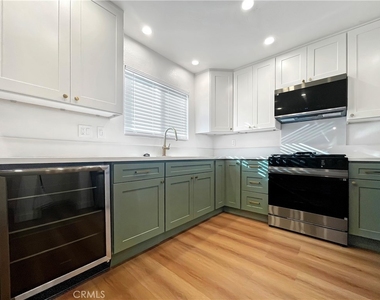 1335 W 139th - Photo Thumbnail 4