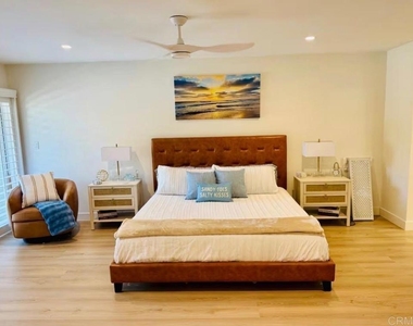 1562 Camino Del Mar - Photo Thumbnail 3