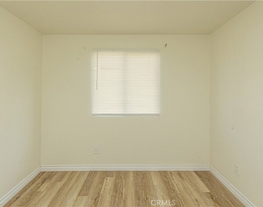 1265 Kendall - Photo Thumbnail 10