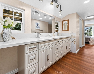1236 E Sierra Madre - Photo Thumbnail 23