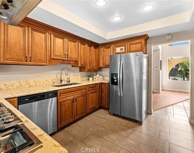1236 E Sierra Madre - Photo Thumbnail 13