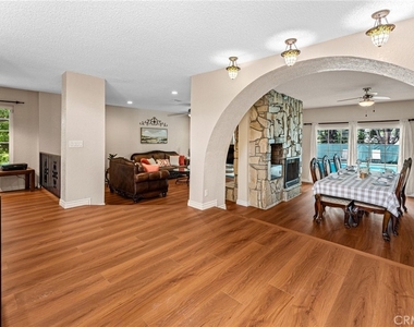 1236 E Sierra Madre - Photo Thumbnail 5