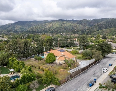 1236 E Sierra Madre - Photo Thumbnail 40