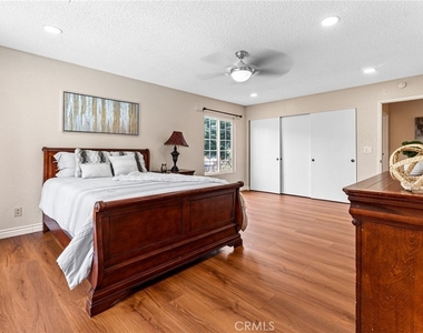 1236 E Sierra Madre - Photo Thumbnail 33