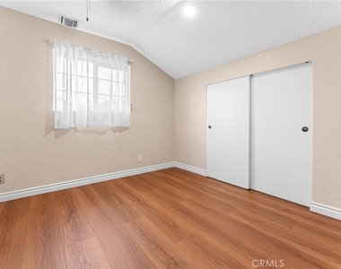 1236 E Sierra Madre - Photo Thumbnail 27
