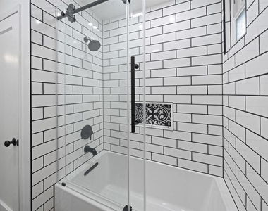22123 Main St - Photo Thumbnail 13