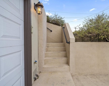 22123 Main St - Photo Thumbnail 4