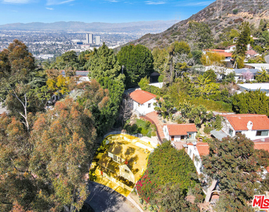 3531 Wonder View Drive - Photo Thumbnail 7