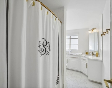 31500 Victoria Point Road - Photo Thumbnail 42