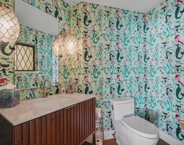 31500 Victoria Point Road - Photo Thumbnail 18