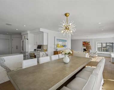 31500 Victoria Point Road - Photo Thumbnail 11