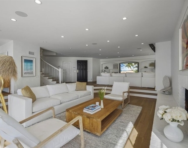 31500 Victoria Point Road - Photo Thumbnail 3