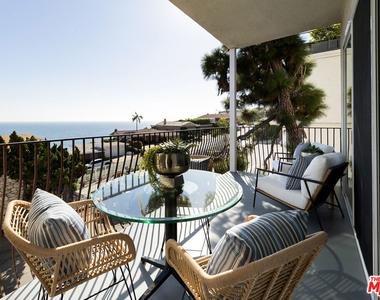 18111 Coastline Drive - Photo Thumbnail 12