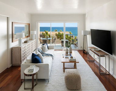 18111 Coastline Drive - Photo Thumbnail 5