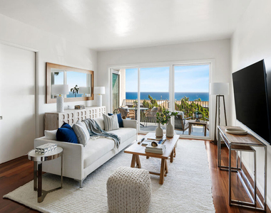 18111 Coastline Drive - Photo Thumbnail 3