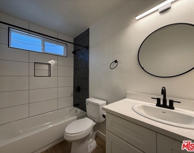 314 S Clark Drive - Photo Thumbnail 29