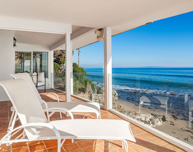 24408 Malibu Road - Photo Thumbnail 20