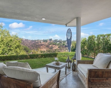 10123 Angelo View Drive - Photo Thumbnail 12