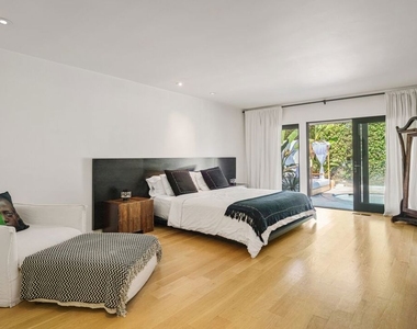 10123 Angelo View Drive - Photo Thumbnail 14
