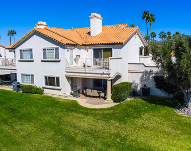 139 Villa Court - Photo Thumbnail 8