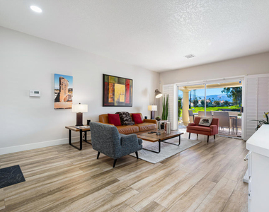 139 Villa Court - Photo Thumbnail 13