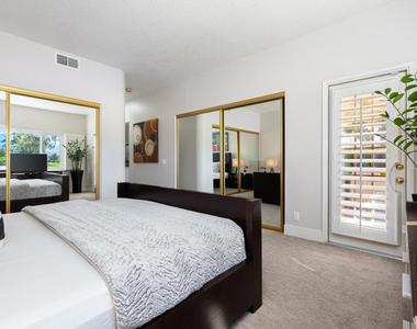 139 Villa Court - Photo Thumbnail 32