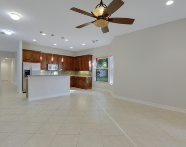 11351 Majestic Acres Terrace - Photo Thumbnail 5