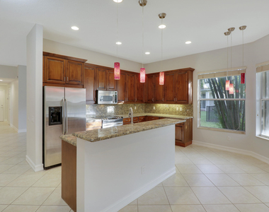 11351 Majestic Acres Terrace - Photo Thumbnail 2