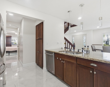 4949 N Highway A1a - Photo Thumbnail 9