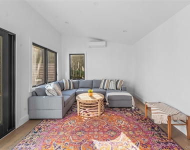 31 Atlantic Avenue - Photo Thumbnail 21